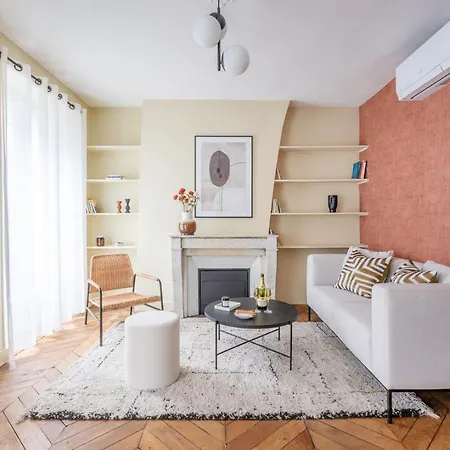Luxury New Flat 4P/Full Equipped/Champs Elysees/Ar * Paris